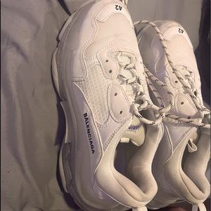 Triple S Sneaker Clear Sole in white double foam and mesh Balenciagas for sale